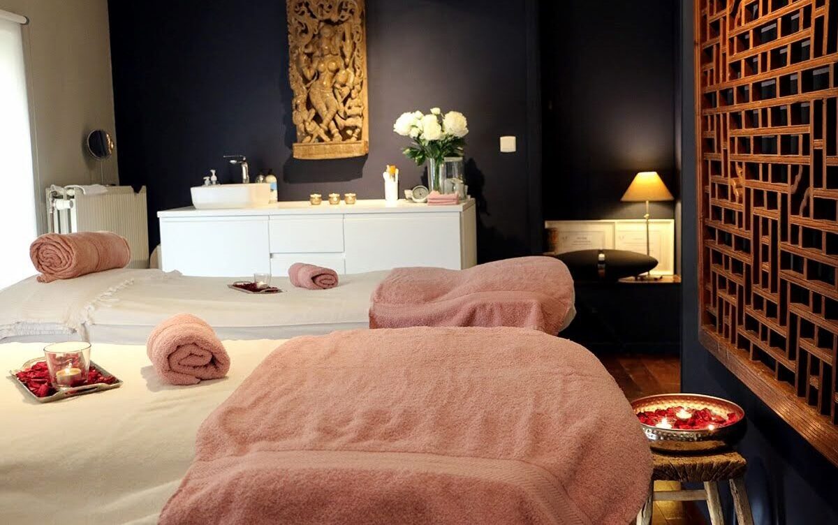 la cabine duo Cabine duo de l’institut Sensalia à Soignies : massage relaxant en duo dans un cadre raffiné